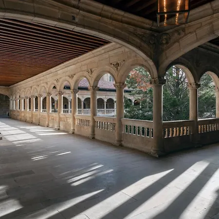 De Turismo De 5* León