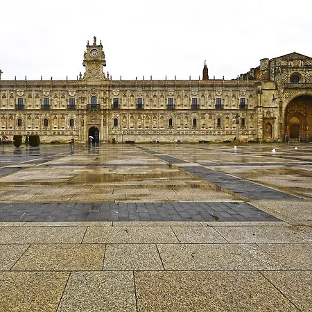 De Turismo De