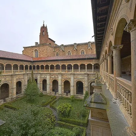 De Turismo De 5* León