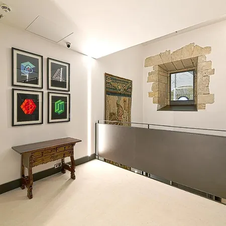 Hotel De Turismo De 5*