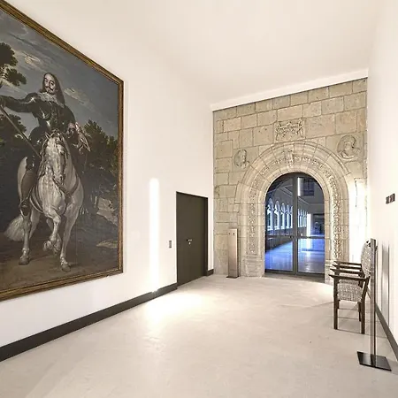 De Turismo De 5* León