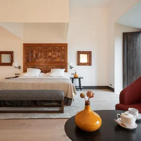 Ξενοδοχείο De Turismo De 5*