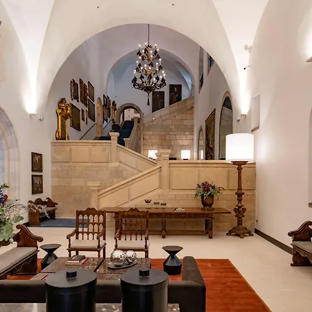 De Turismo De 5* Leon