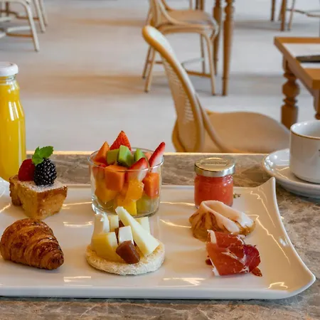 De Turismo De ليون