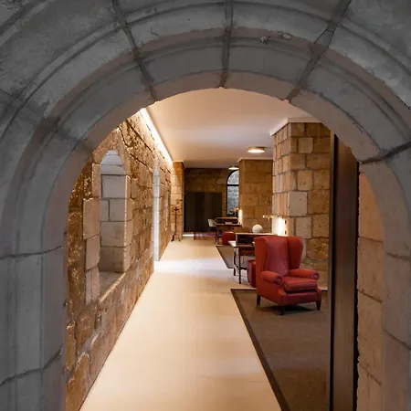 De Turismo De Hotel Leon