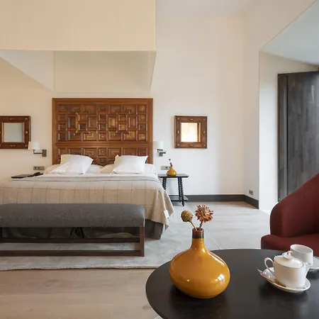 De Turismo De 5* ليون