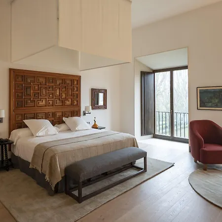 De Turismo De Otel