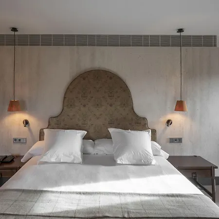 De Turismo De 5* ليون