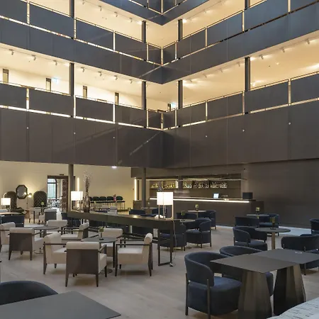 Otel De Turismo De 5*