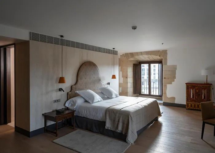 De Turismo De Hotel 5*