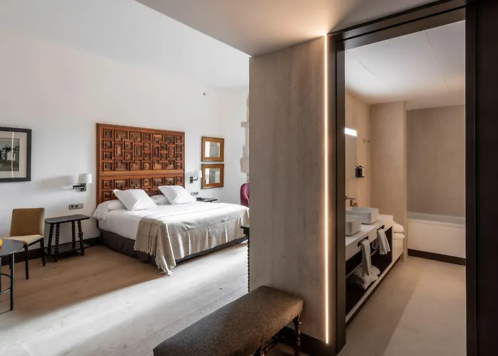 De Turismo De ホテル レオン