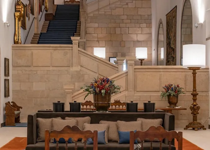 Hotel De Turismo De León